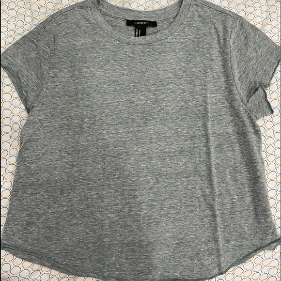 grey top - Picture 1 of 2